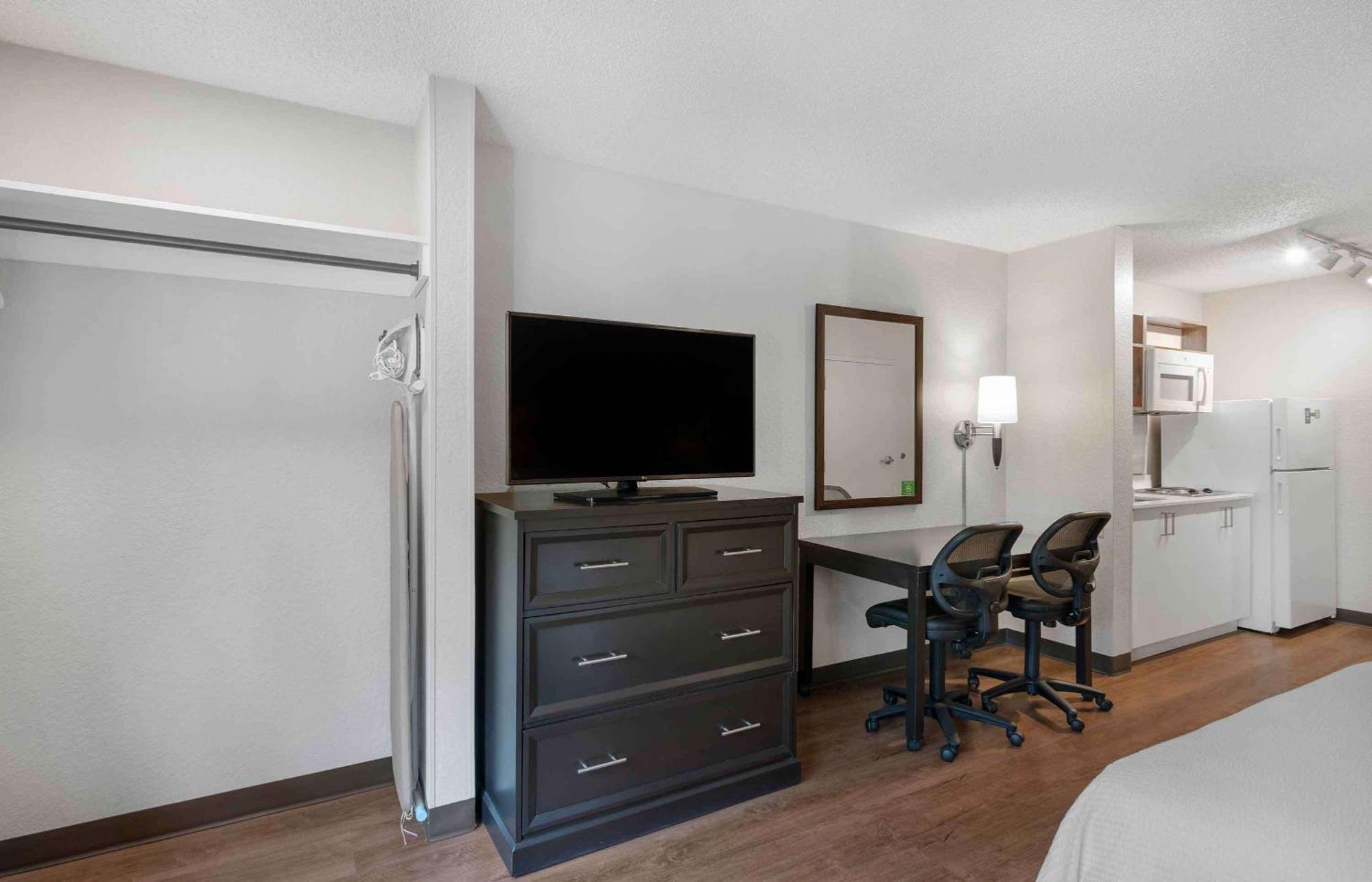 Extended Stay America Premier Suites - Miami - Downtown Brickell - Cruise Port Екстериор снимка